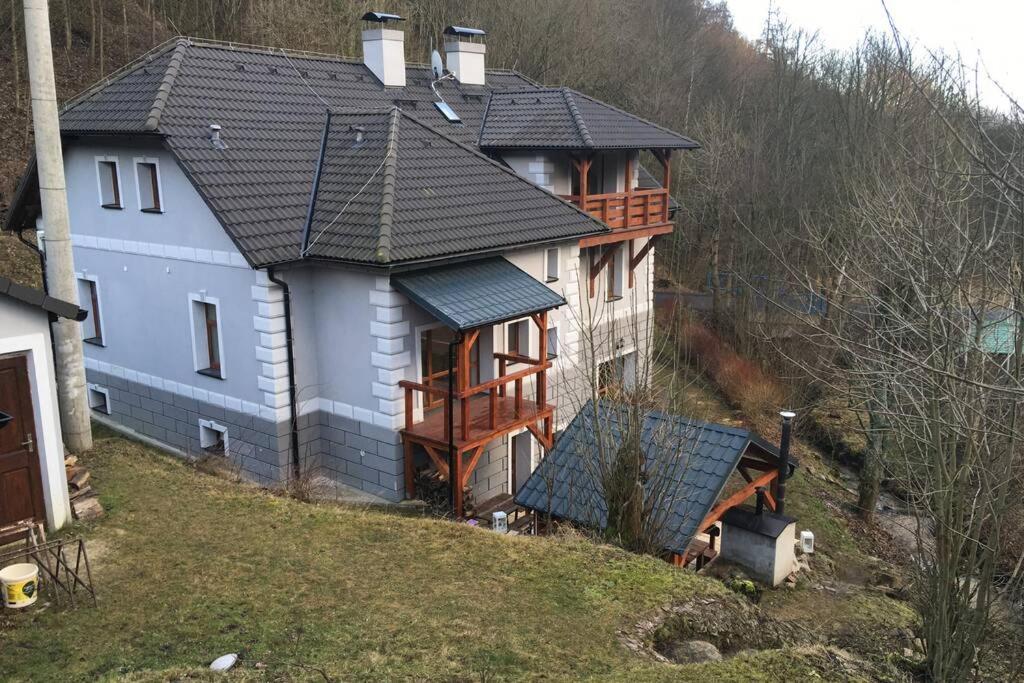 Villa Vykmanov Medenec Екстериор снимка